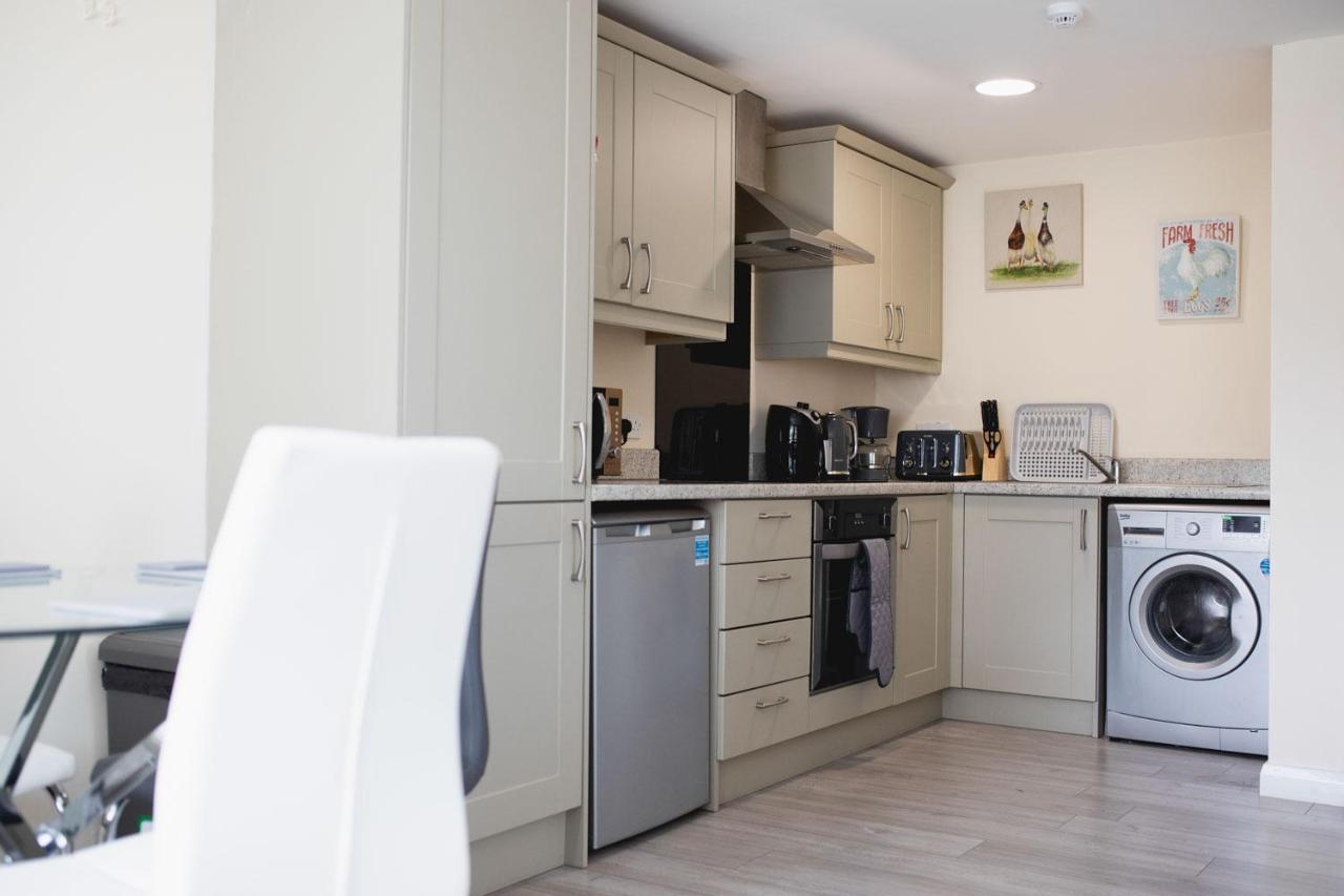Vanity Ballycastle Diamond 2 Bedroom Apartment 외부 사진